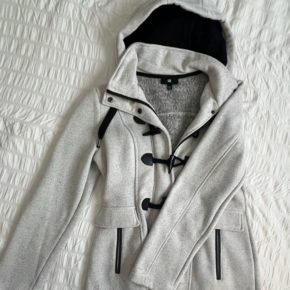 iZ Byer Light Grey Coat Size Medium